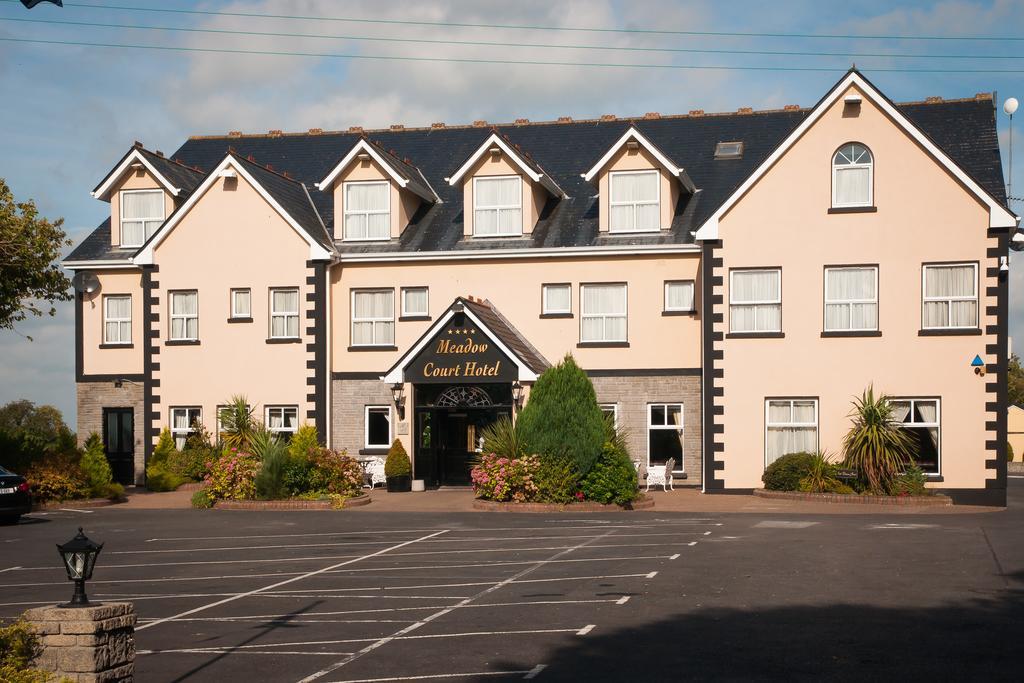 Meadow Court Hotel Loughrea Exterior photo